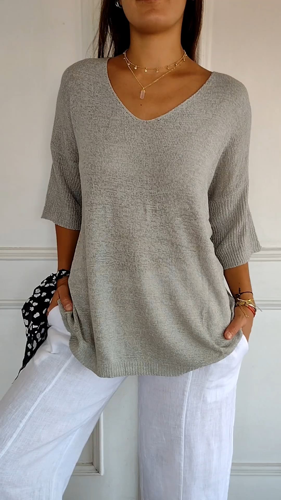 Inaya | Pull en Tricot Uni Avec Encolure en V